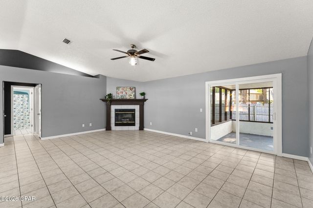 902 Laurel Oak Lane, Panama City, FL 32408