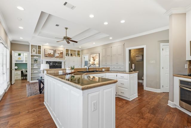 56 Valley Estates Court, Little Rock, AR 72212