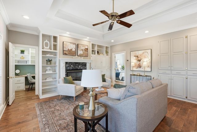 56 Valley Estates Court, Little Rock, AR 72212