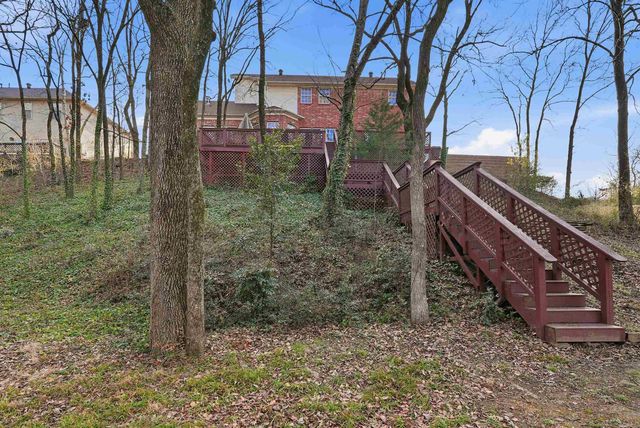 56 Valley Estates Court, Little Rock, AR 72212