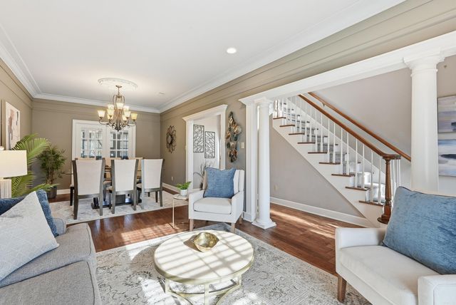 56 Valley Estates Court, Little Rock, AR 72212