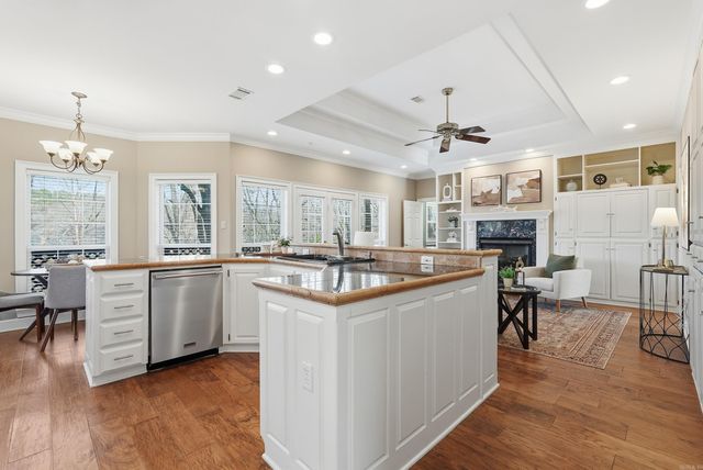 56 Valley Estates Court, Little Rock, AR 72212