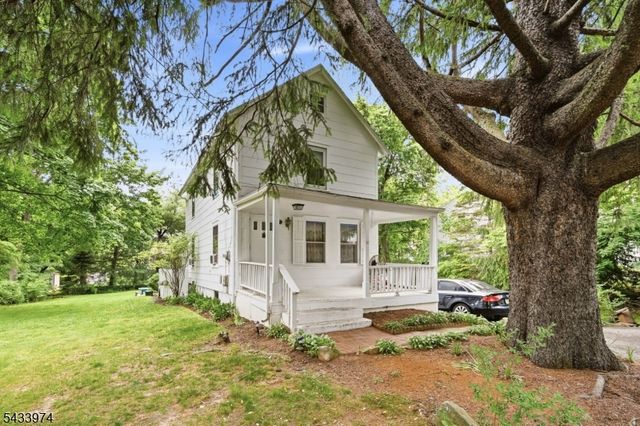 10 Bodnar St, Bernardsville Boro, NJ 07924
