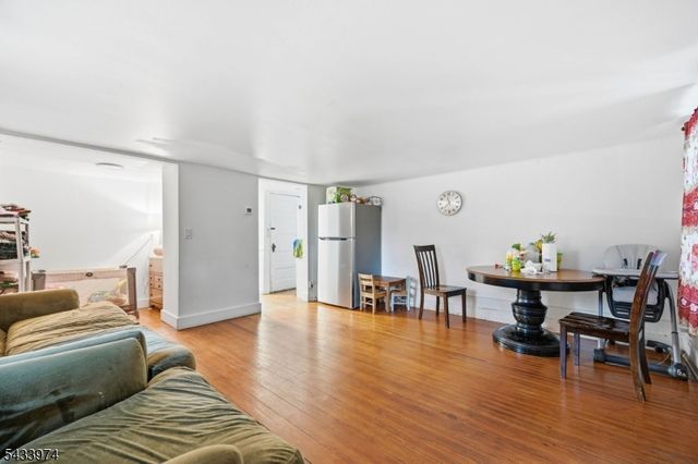 10 Bodnar St, Bernardsville Boro, NJ 07924