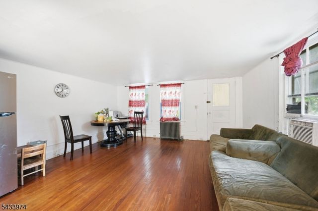 10 Bodnar St, Bernardsville Boro, NJ 07924