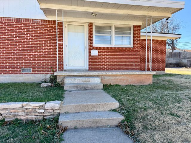 200 Teague Street, Borger, TX 79007