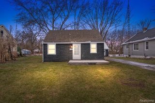 1442 Mintola Avenue, Flint, MI 48532