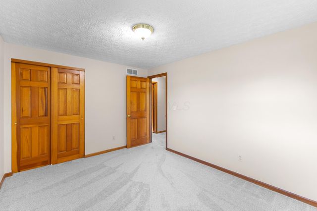 5275 Harlem Road, Galena, OH 43021