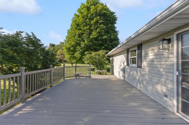 5275 Harlem Road, Galena, OH 43021