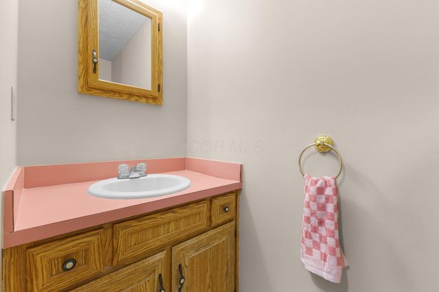 5275 Harlem Road, Galena, OH 43021