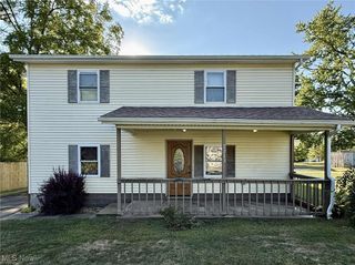 2213 N Glenwood Avenue, Niles, OH 44446