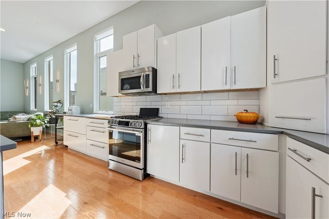 2509 Thurman Avenue, Cleveland, OH 44113