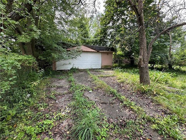 13302 Durkee Avenue, Cleveland, OH 44105