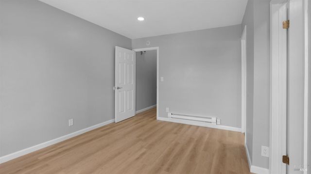 155 White Pine Dr, Vallejo, CA 94591