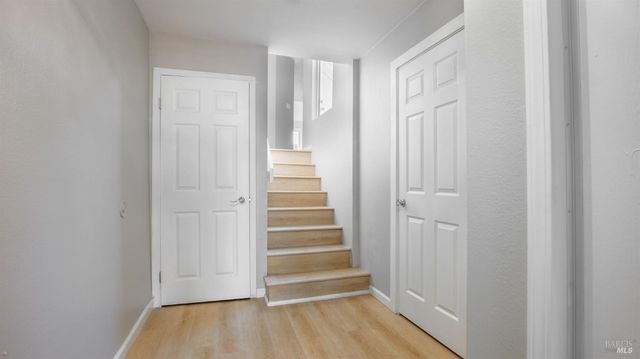 155 White Pine Dr, Vallejo, CA 94591