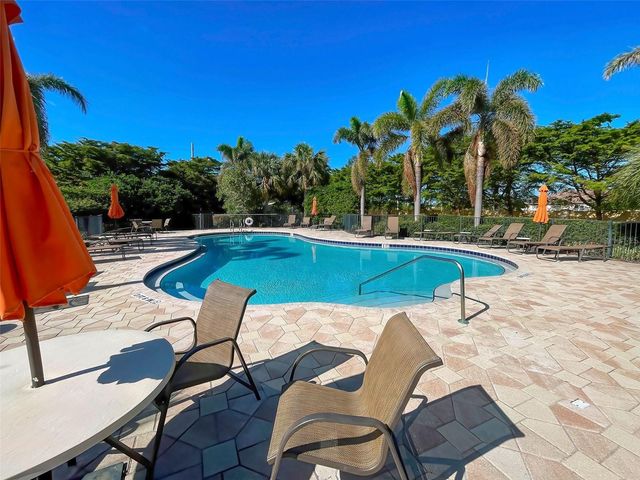 2551 TERRACINA DRIVE, Venice, FL 34292