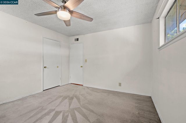 6422 Lubao Ave, Woodland Hills (los Angeles), CA 91367