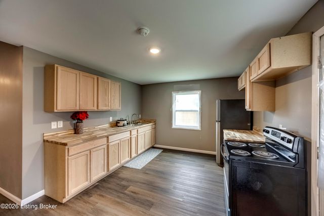 1735 W Ormsby Ave, Louisville, KY 40210