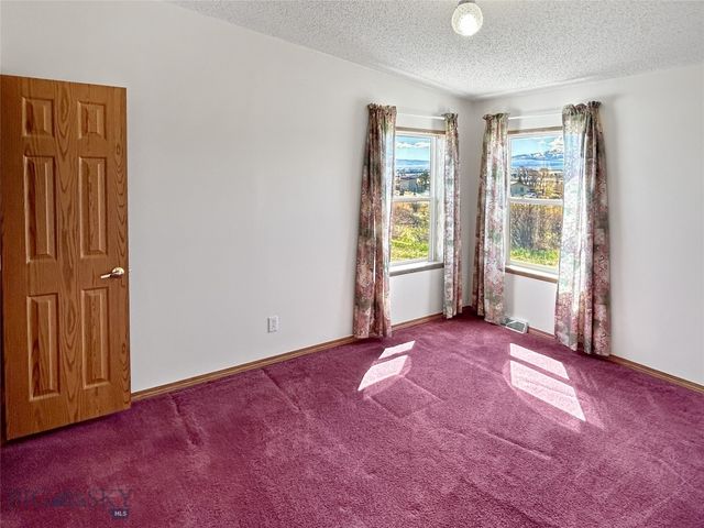 1070 Lovers Leap Road, Dillon, MT 59725