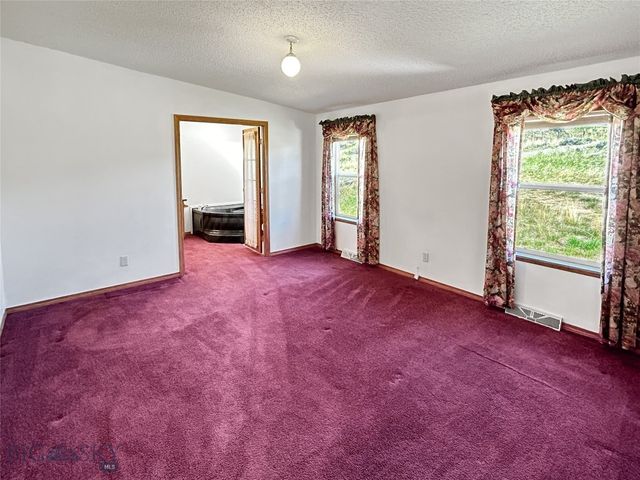 1070 Lovers Leap Road, Dillon, MT 59725