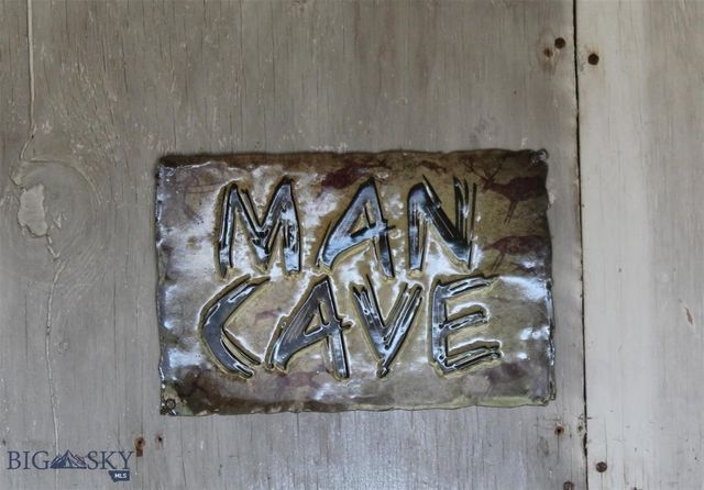 1070 Lovers Leap Road, Dillon, MT 59725