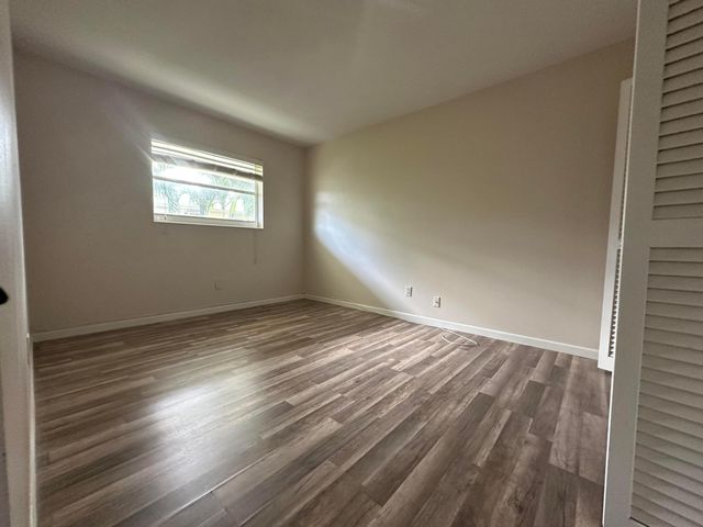 809 HUMMINGBIRD Way 5C, North Palm Beach, FL 33408