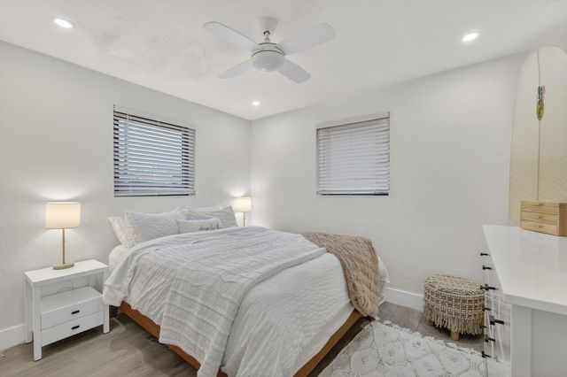 830 NE 59th Court, Oakland Park, FL 33334