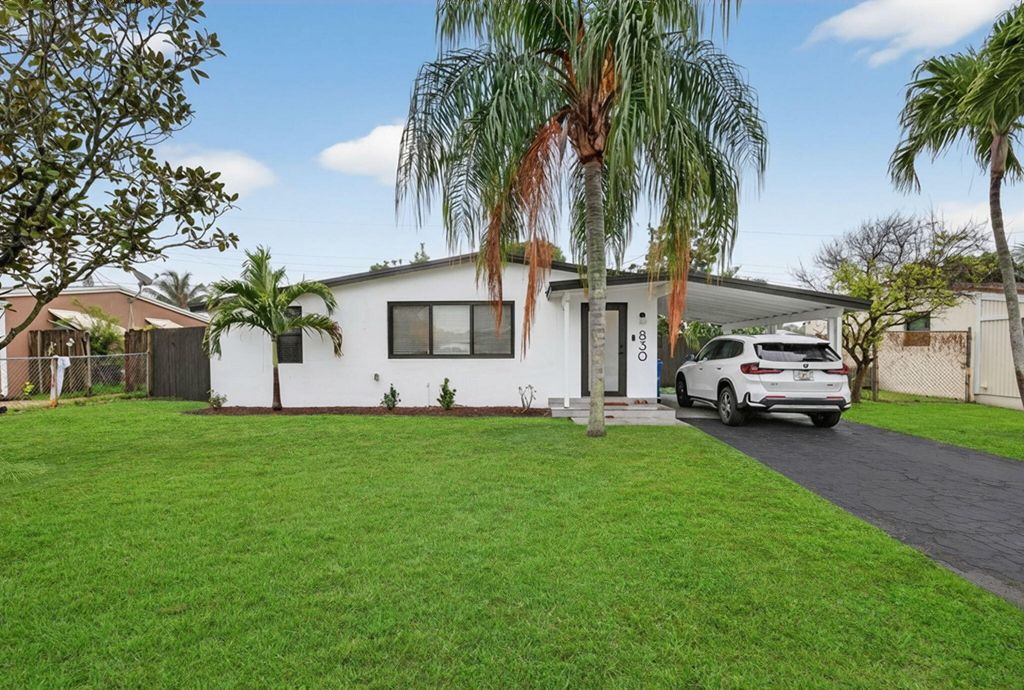 830 NE 59th Court, Oakland Park, FL 33334