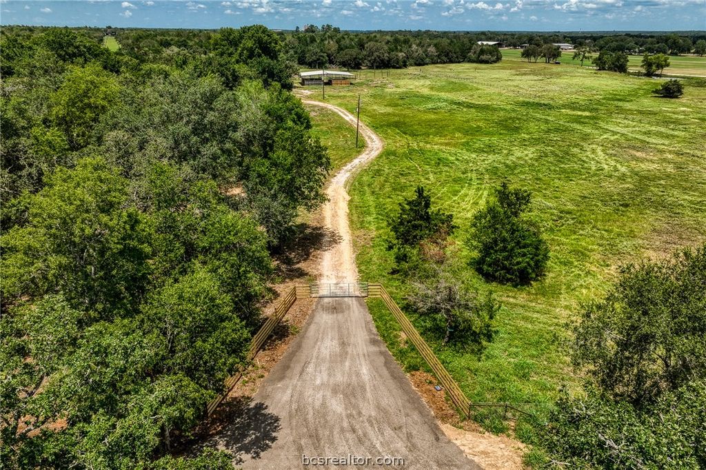 1922 County Road 324, Caldwell, TX 77836 — photo 2