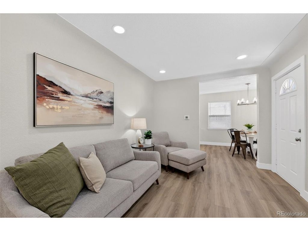 1341 Jamaica St, Aurora, CO 80010