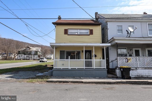 402 CATHERINE ST, Ashland, PA 17921