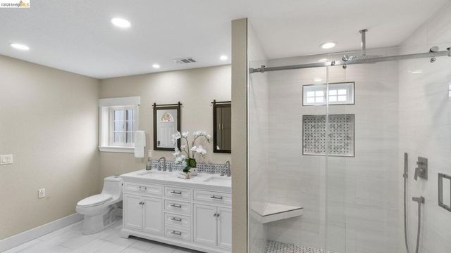 700 Brownstone RD, Oakley, CA 94561
