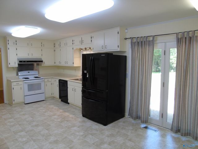 2213 Maysville Road NE, Huntsville, AL 35811