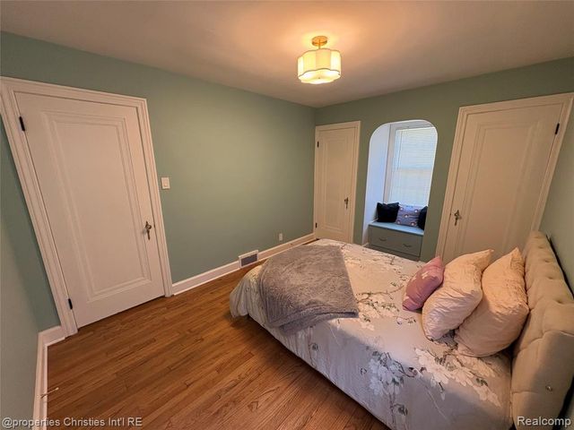 4468 Grayton Street, Detroit, MI 48224