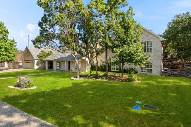 1031 Bluebell Rd, Kerrville, TX 78028