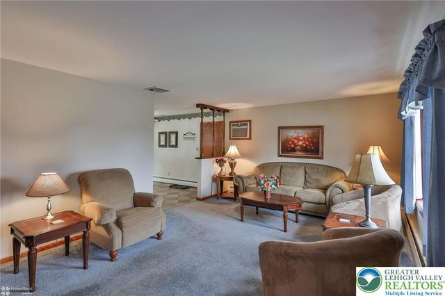 4514 Steuben Road, Lower Nazareth Twp, PA 18020