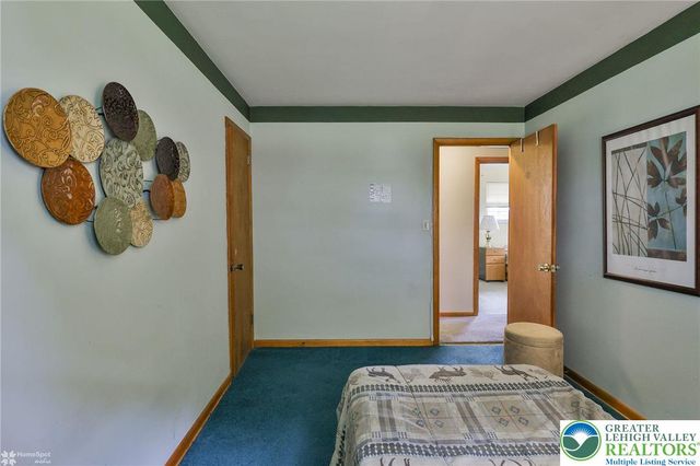 4514 Steuben Road, Lower Nazareth Twp, PA 18020