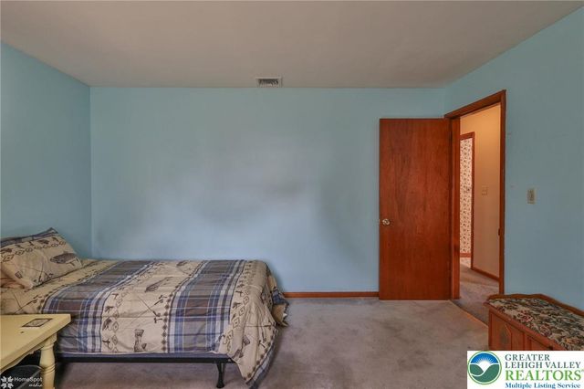 4514 Steuben Road, Lower Nazareth Twp, PA 18020