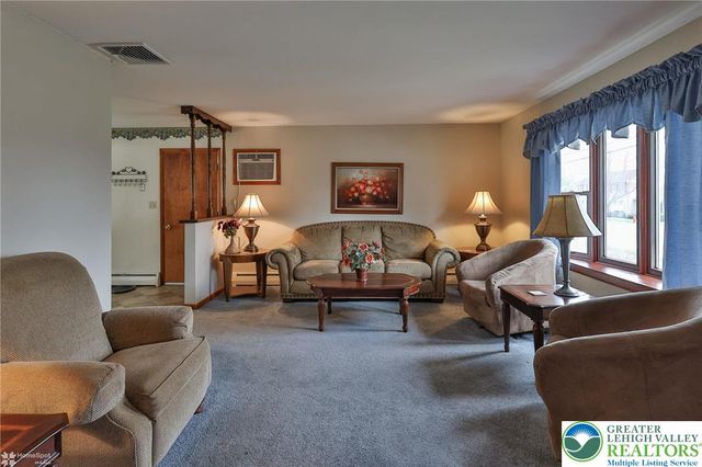 4514 Steuben Road, Lower Nazareth Twp, PA 18020