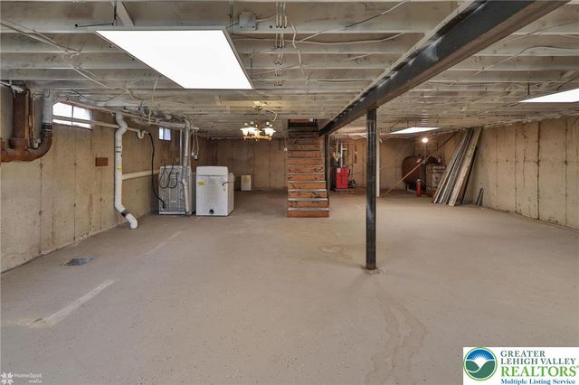 4514 Steuben Road, Lower Nazareth Twp, PA 18020