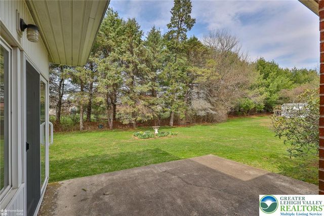 4514 Steuben Road, Lower Nazareth Twp, PA 18020