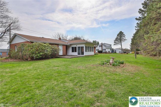 4514 Steuben Road, Lower Nazareth Twp, PA 18020