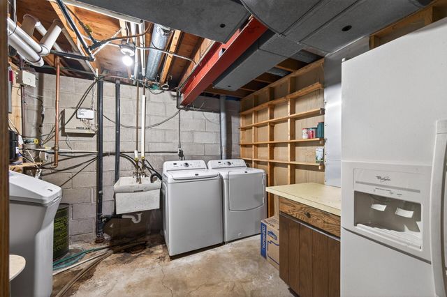 12825 Woodview Lane, Burnsville, MN 55337