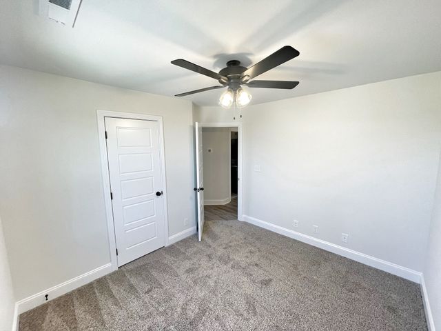 2038 Jackie Lorraine Dr, Clarksville, TN 37042