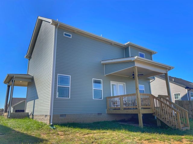 2038 Jackie Lorraine Dr, Clarksville, TN 37042