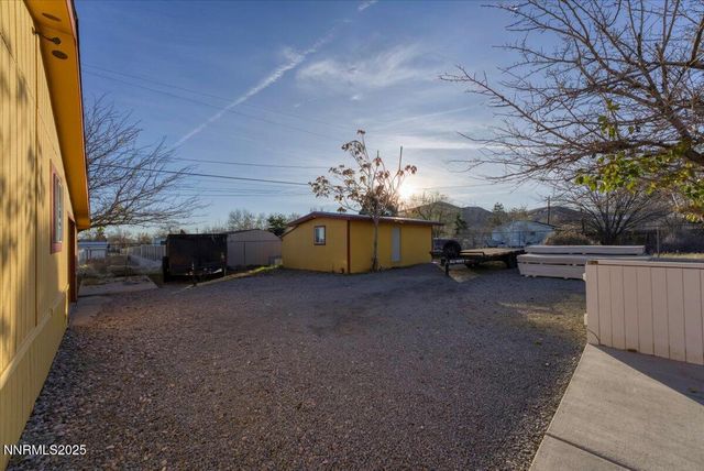 150 W 5th Avenue, Sun Valley, NV 89433