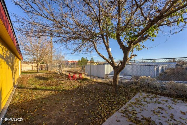 150 W 5th Avenue, Sun Valley, NV 89433