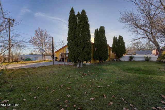 150 W 5th Avenue, Sun Valley, NV 89433