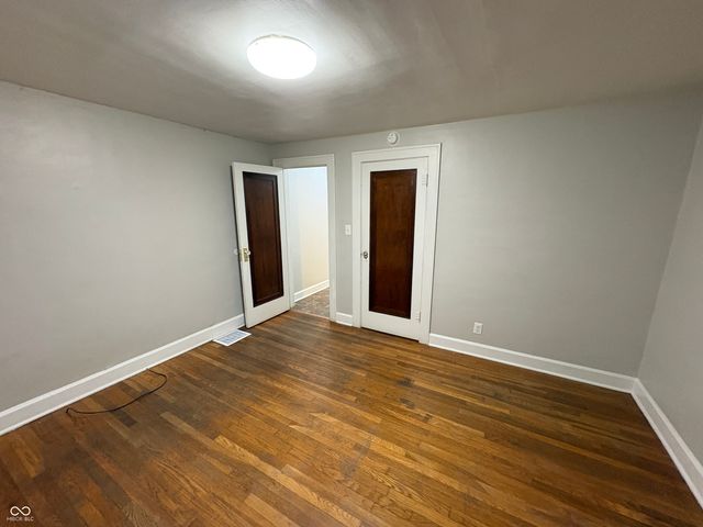 4814 E 10th Street, Indianapolis, IN 46201