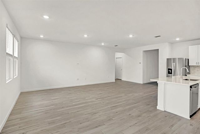 62 WANDERING CREEK WAY, Palm Coast, FL 32164